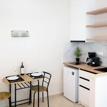 Ml House 103